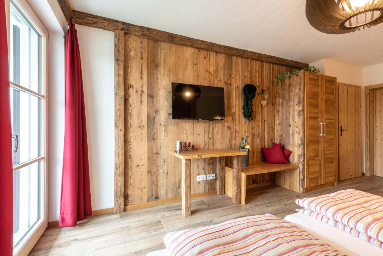 Pension Und Appartements Wild Otterfing Exteriér fotografie